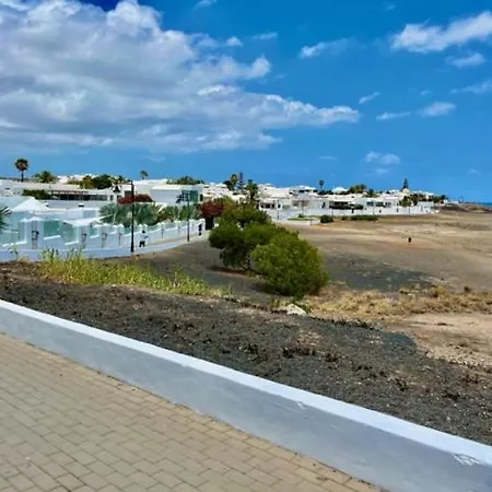 Villa Del Mar Lanzarote - Luxury Beachhouse