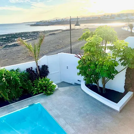 Villa Del Mar Lanzarote - Luxury Beachhouse Arrecife (Lanzarote)