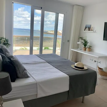 Villa Del Mar Lanzarote - Luxury Beachhouse Arrecife (Lanzarote)